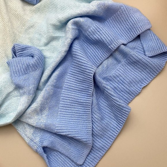 Banana Republic Sky Blue Ombre Knit Long sleeve Top Large - Picture 3 of 3